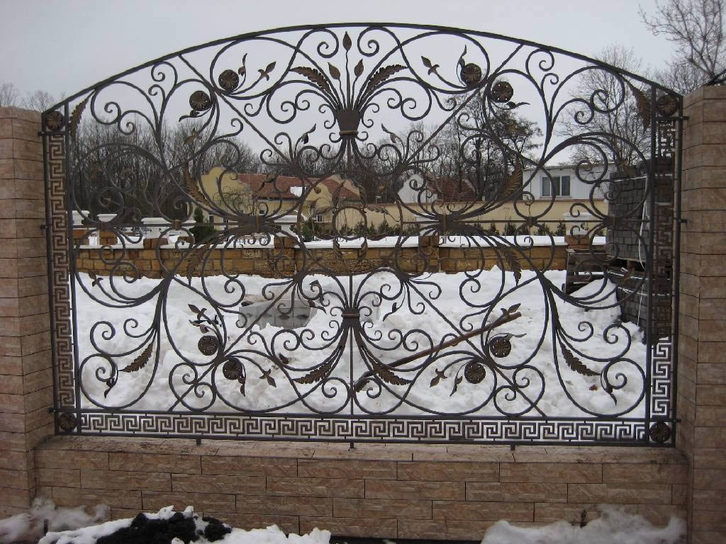 Самостоятельное изготовление кованого забора